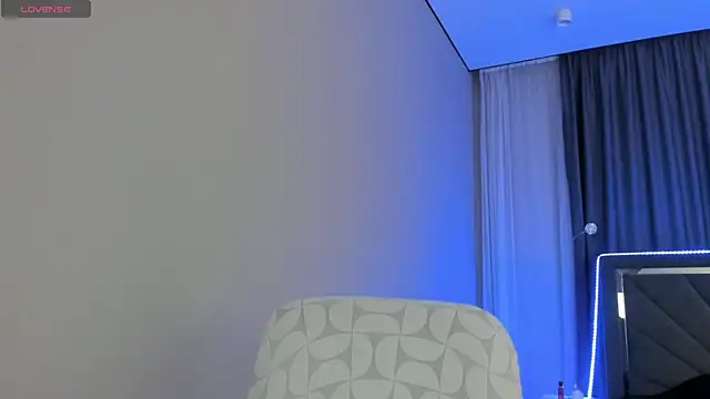 Snapshot of melissa_yamazaki chatting on 1, 2, 2025 melissa yamazaki online show from 1, 2, 2025