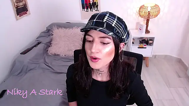 nikyastark online show from 5, 3, 2025