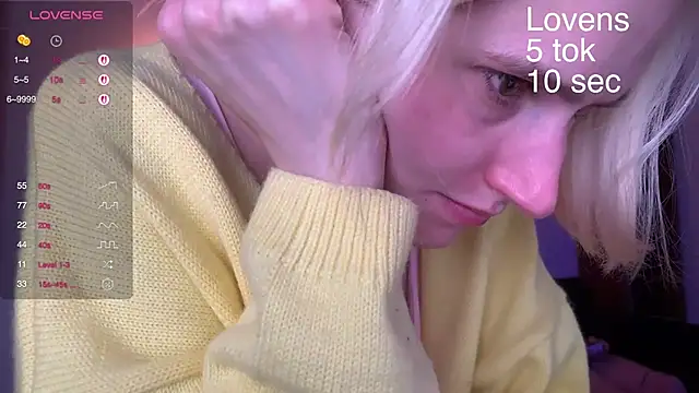 Sexy Sweets online show from 18, 9, 2025
