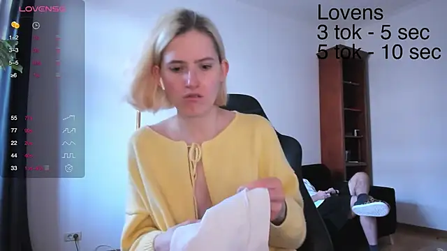 Sexy Sweets online show from 30, 10, 2025