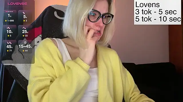 Sexy Sweets online show from 26, 11, 2025