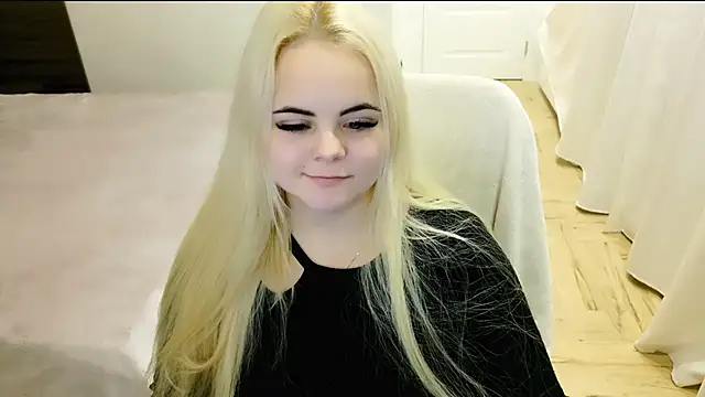 lovely-eyes online show from 21, 1, 2025