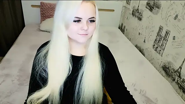 lovely-eyes online show from 5, 12, 2025