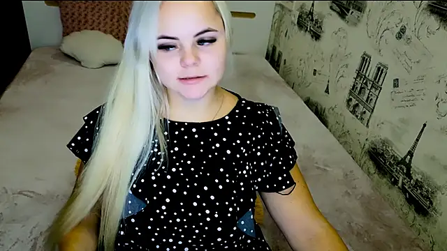 lovely-eyes online show from 31, 10, 2025