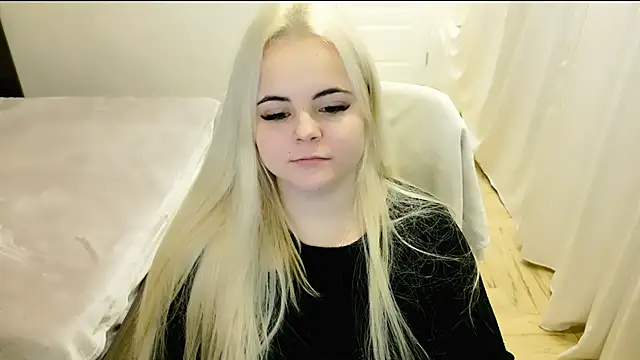lovely-eyes online show from 25, 2, 2025