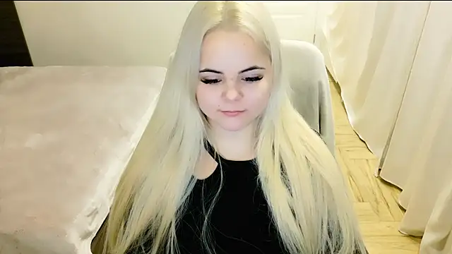 lovely-eyes online show from 23, 2, 2025