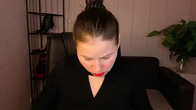 Dana  dom online show from 6, 3, 2026