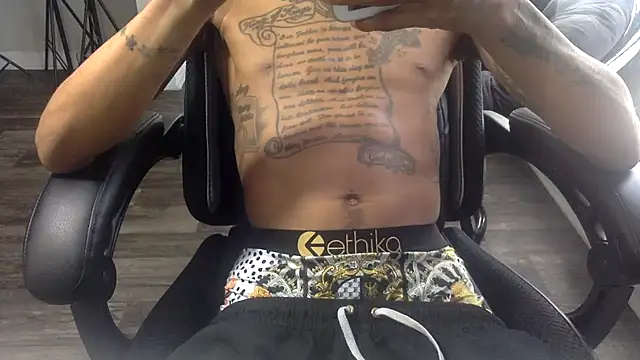 Snapshot of KingDerRico chatting on 13, 1, 2026 KingDerRico online show from 13, 1, 2026