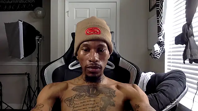 Snapshot of KingDerRico chatting on 5, 2, 2026 KingDerRico online show from 5, 2, 2026