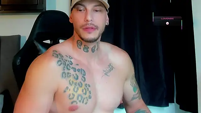 Snapshot of RickG_Oficial chatting on 27, 3, 2026 RickG Oficial online show from 27, 3, 2026