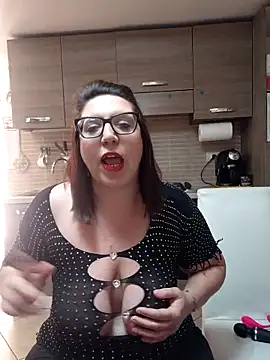 carolyne2023 online show from 9, 4, 2026