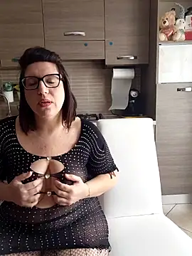 carolyne2023 online show from 21, 2, 2026