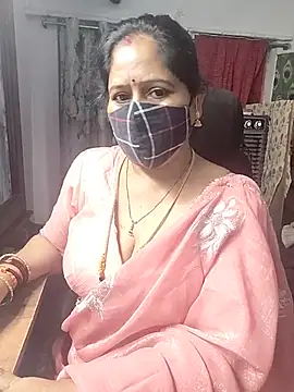 Snapshot of Rani_Darling_99 chatting on 10, 7, 2026 Rani Darling 99 online show from 10, 7, 2026