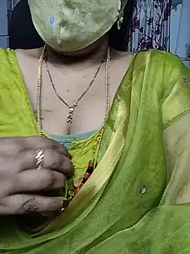 Snapshot of Rani_Darling_99 chatting on 22, 7, 2026 Rani Darling 99 online show from 22, 7, 2026