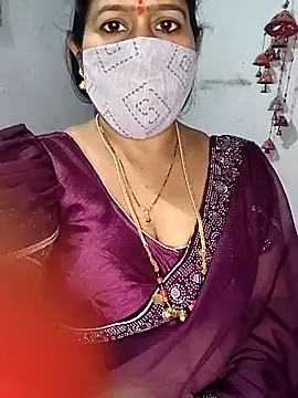 Snapshot of Rani_Darling_99 chatting on 18, 11, 2025 Rani Darling 99 online show from 18, 11, 2025