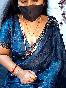 Snapshot of Rani_Darling_99 chatting on 18, 9, 2025 Rani Darling 99 online show from 18, 9, 2025