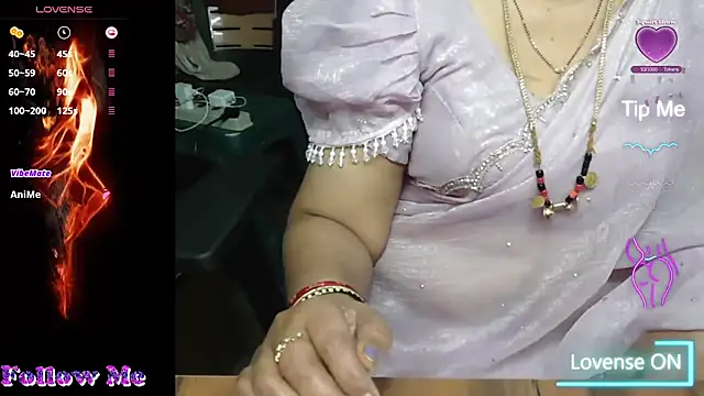 Snapshot of Rani_Darling_99 chatting on 29, 11, 2025 Rani Darling 99 online show from 29, 11, 2025