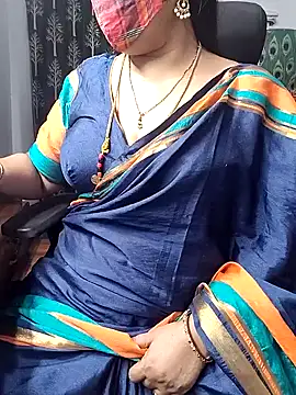 Snapshot of Rani_Darling_99 chatting on 26, 7, 2026 Rani Darling 99 online show from 26, 7, 2026