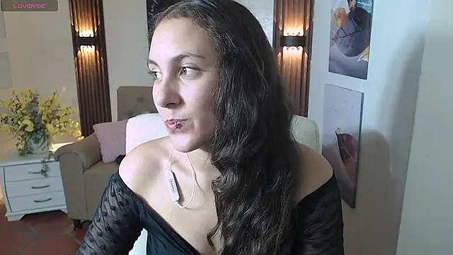 xlunna online show from 24, 10, 2025