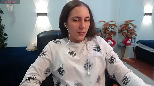 xlunna online show from 18, 10, 2025