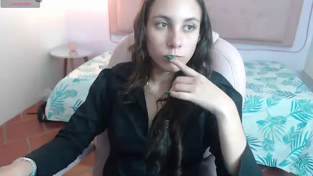 xlunna online show from 12, 2, 2025