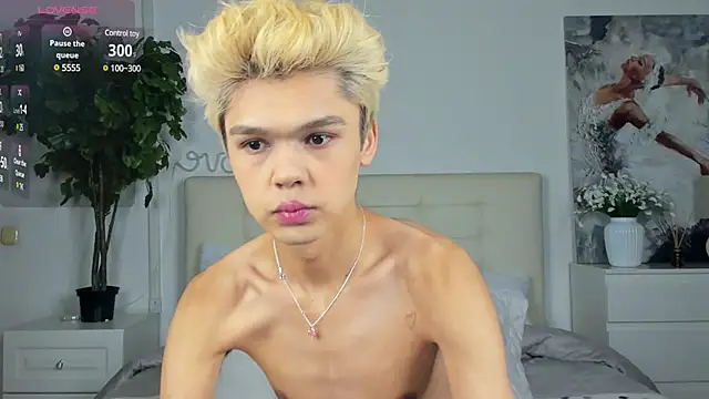 Snapshot of Felix_Rey chatting on 7, 3, 2025 Felix Rey online show from 7, 3, 2025