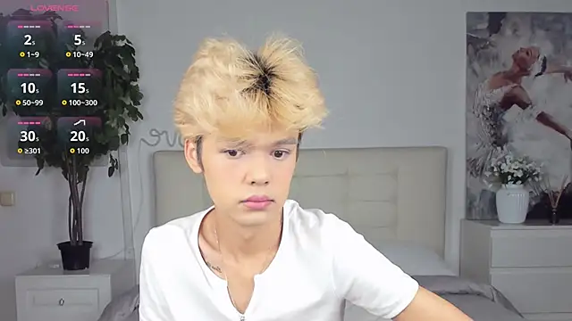 Snapshot of Felix_Rey chatting on 19, 9, 2025 Felix Rey online show from 19, 9, 2025