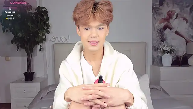 Snapshot of Felix_Rey chatting on 24, 9, 2025 Felix Rey online show from 24, 9, 2025