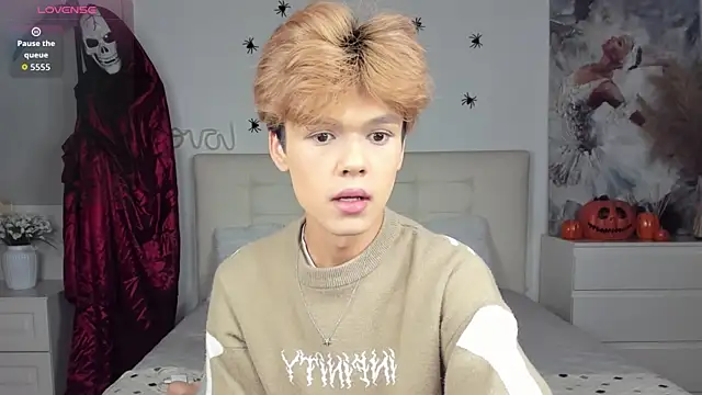 Snapshot of Felix_Rey chatting on 15, 10, 2025 Felix Rey online show from 15, 10, 2025