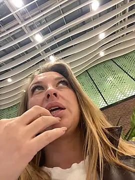 Sweet   Emily online show from 18, 12, 2025