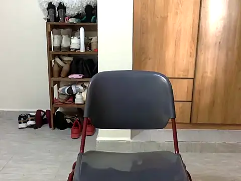 Sexy megg online show from 1, 11, 2025