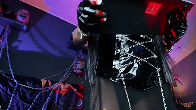 MorganaCrowley online show from 27, 11, 2025