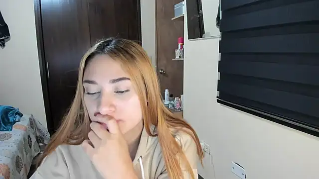 Snapshot of Amy_Walker chatting on 19, 6, 2026 Amy Walker online show from 19, 6, 2026