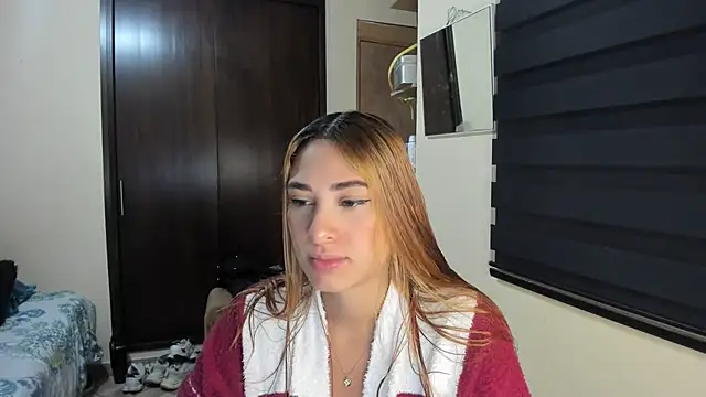 Snapshot of Amy_Walker chatting on 4, 7, 2026 Amy Walker online show from 4, 7, 2026