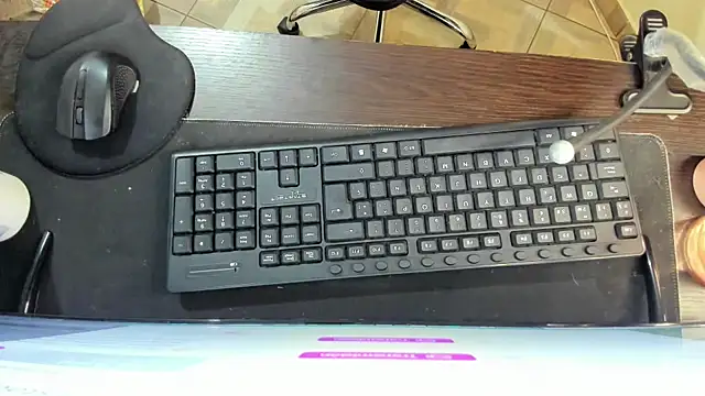 Amy Walker online show from 22, 2, 2026