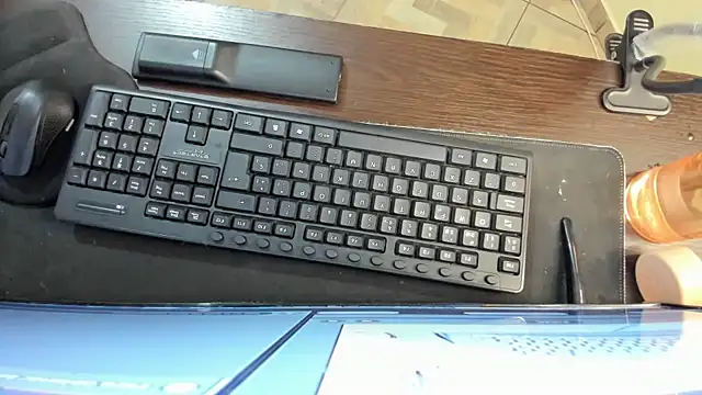 Snapshot of Amy_Walker chatting on 14, 10, 2025 Amy Walker online show from 14, 10, 2025