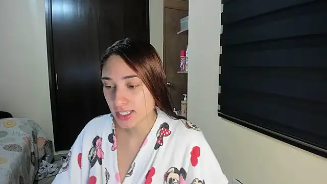 Snapshot of Amy_Walker chatting on 8, 10, 2025 Amy Walker online show from 8, 10, 2025