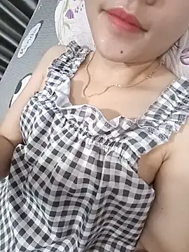 2 sex online show from 13, 4, 2026