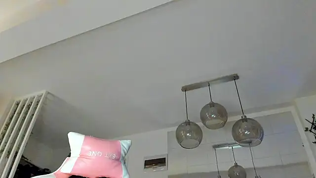 IreneVON online show from 5, 11, 2025