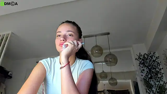 Snapshot of IreneVON chatting on 12, 6, 2026 IreneVON online show from 12, 6, 2026