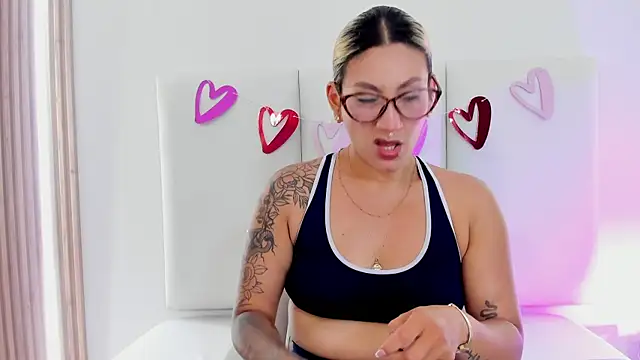 Emily robertss online show from 14, 2, 2026