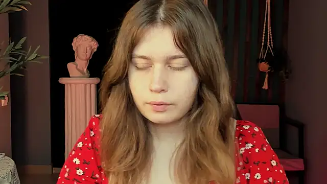 FioraMarmoris online show from 3, 11, 2025