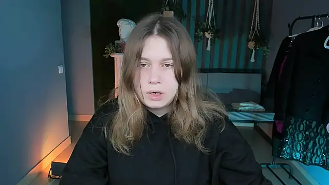 FioraMarmoris online show from 1, 3, 2025