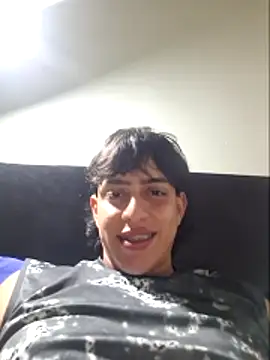 Snapshot of sexhot222 chatting on 8, 11, 2025 sexhot222 online show from 8, 11, 2025