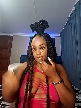 Snapshot of Queen-Chocolate chatting on 23, 11, 2025 Queen-Chocolate online show from 23, 11, 2025