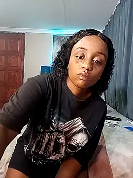 Queen-Chocolate online show from 1, 3, 2026