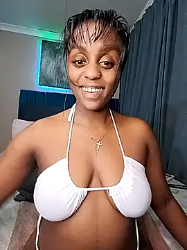 Queen-Chocolate online show from 5, 4, 2026