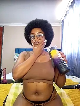 Queen-Chocolate online show from 16, 1, 2025