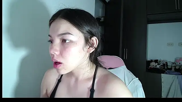Snapshot of venelope1 chatting on 19, 7, 2026 venelope1 online show from 19, 7, 2026
