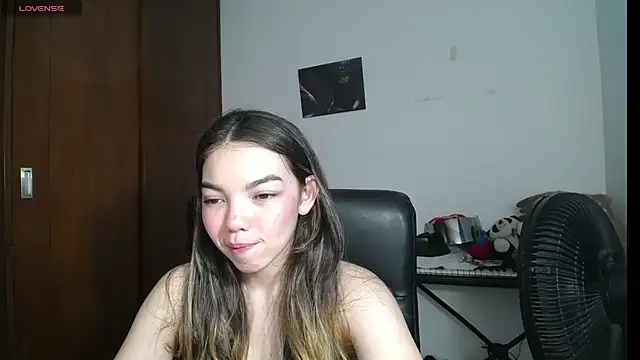 Snapshot of venelope1 chatting on 3, 2, 2025 venelope1 online show from 3, 2, 2025